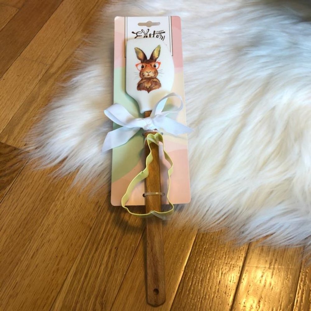 Bunny Spatula and Cookie Cutter Set